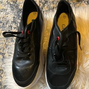 Gucci shoes
